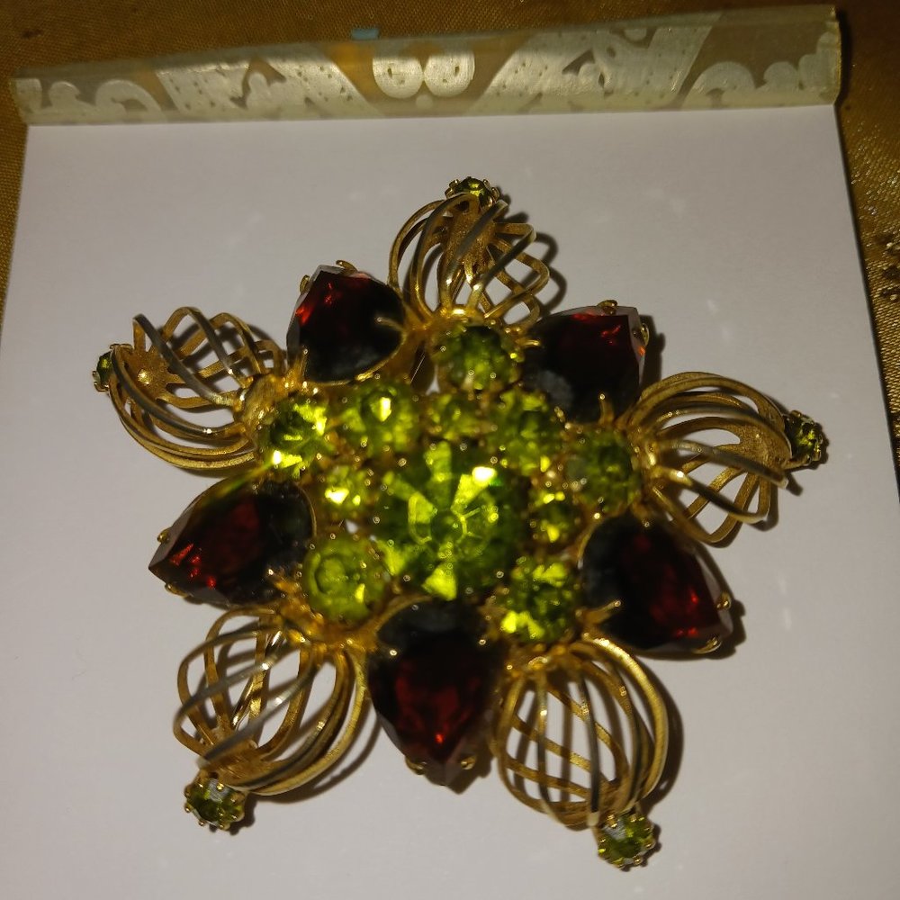 Brooch